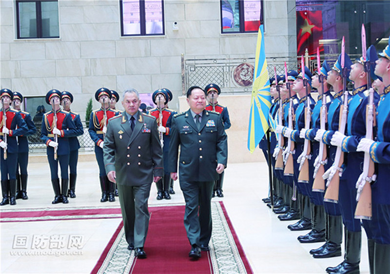 Чжан Юся провел переговоры с министром обороны РФ С. Шойгу