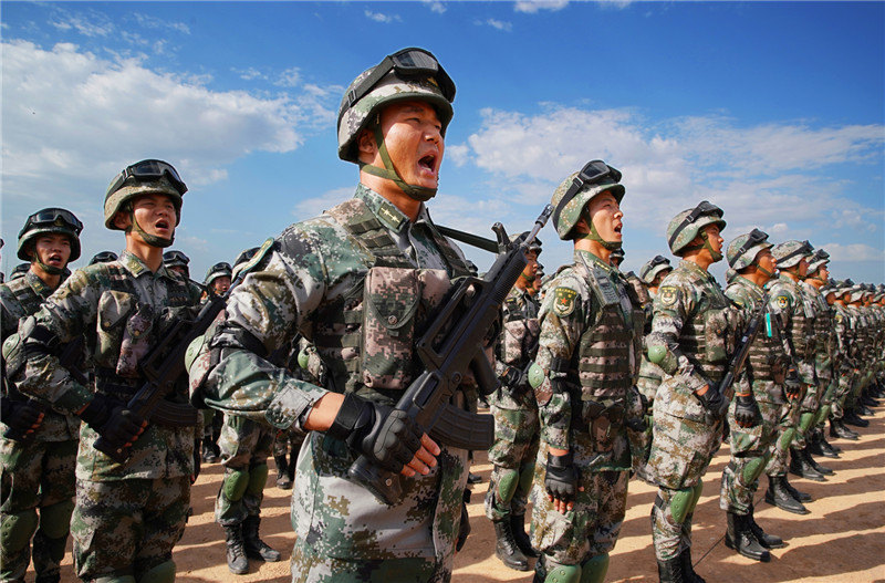 Участвующая в военных учениях «Центр-2019» китайская армия доехала до России