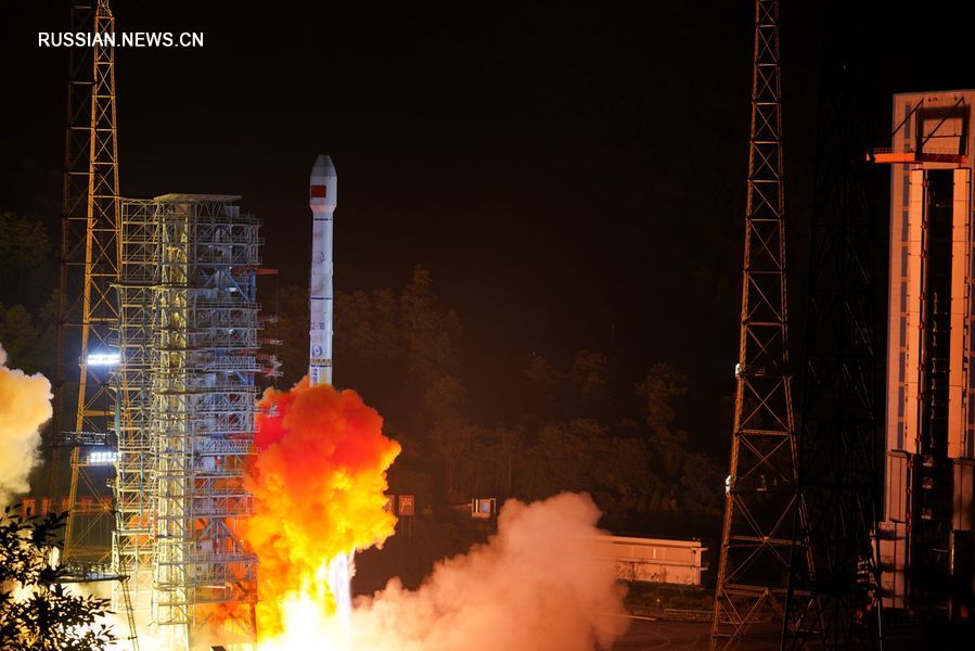 Китай вывел на орбиту два новых спутника системы "Бэйдоу"