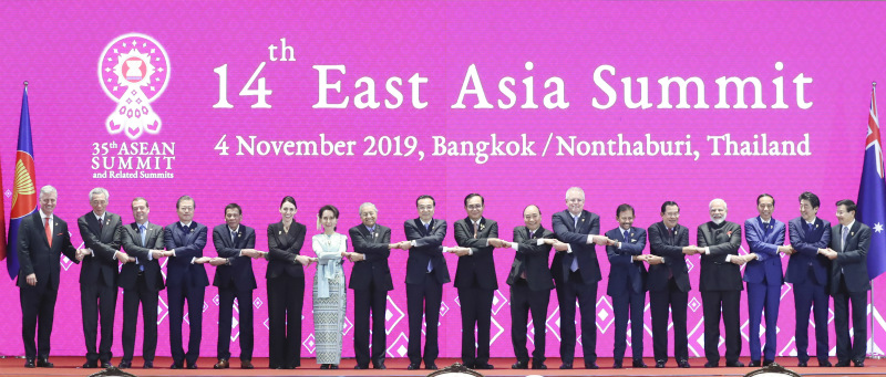 Премьер Госсовета КНР Ли Кэцян 4 ноября в таиландской столице Бангкоке принял участие в 14-м Восточноазиатском саммите. /Фото: Синьхуа/