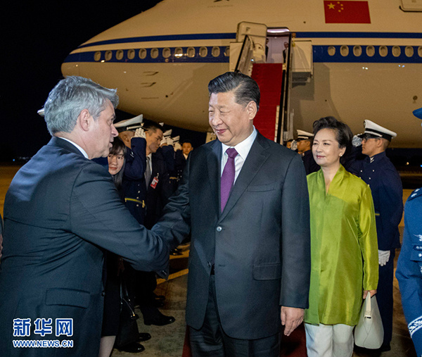 Председатель КНР Си Цзиньпин прибыл в Бразилию для участия в 11-й встрече руководителей стран БРИКС