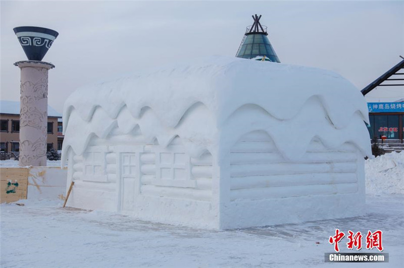 На «северном полюсе» Китая открылся снежно-ледовый отель