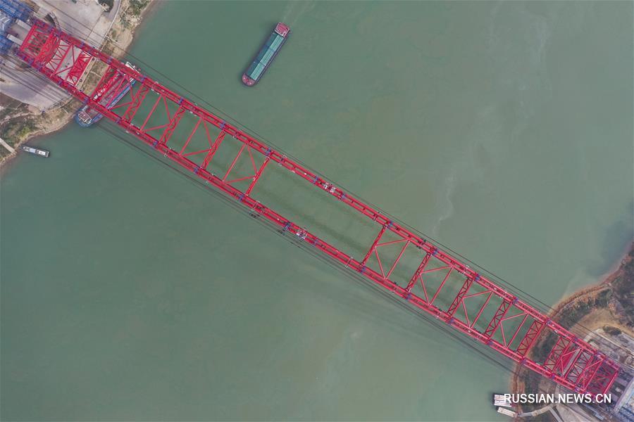 В Гуанси завершена стыковка арки Третьего Пиннаньского моста
