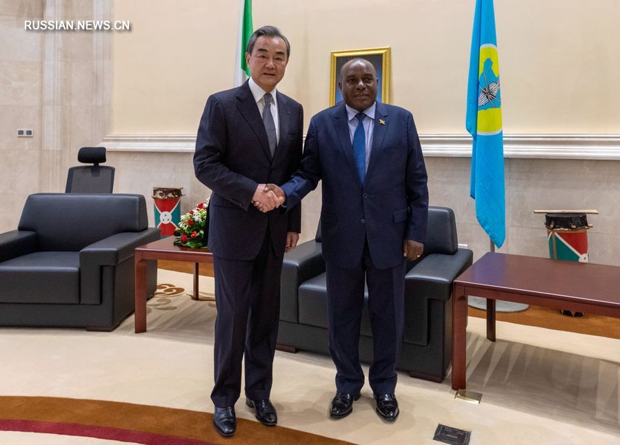 Второй вице-президент Бурунди встретился с Ван И