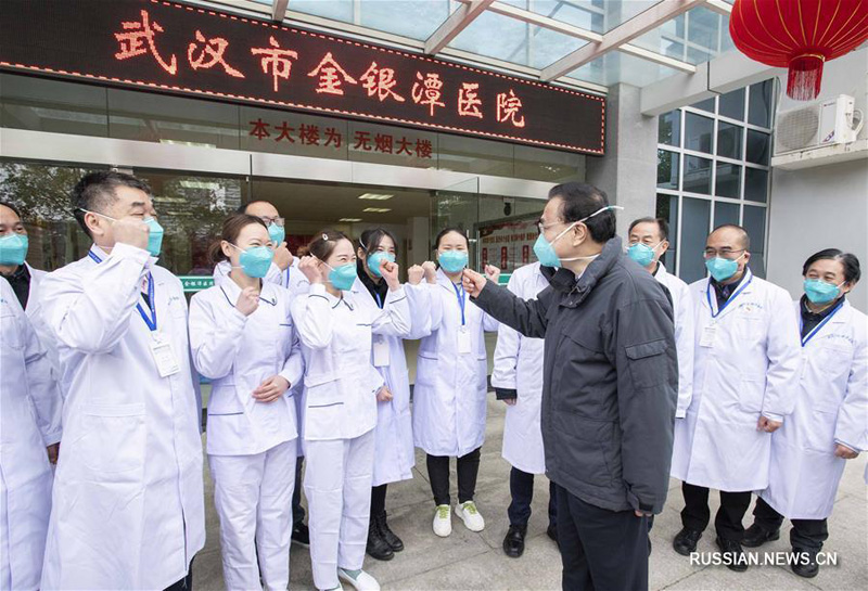 Премьер Госсовета КНР распорядился ускорить строительство больницы для лечения больных вирусной пневмонией
