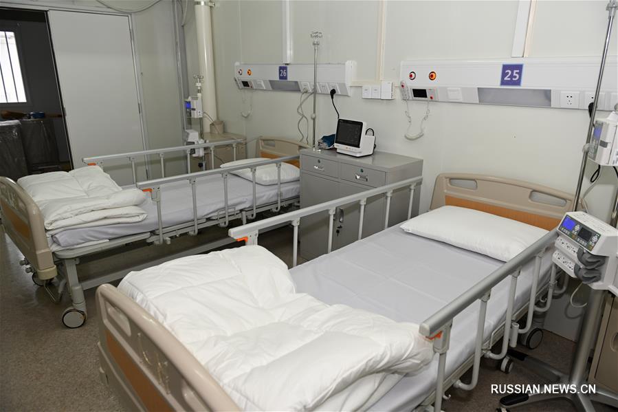 Китай за 10 дней построил в Ухане новую больницу для борьбы с вирусной пневмонией