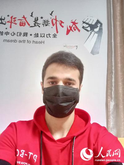 Таджикский студент в Ухане: я уверен, Китай победит эпидемию