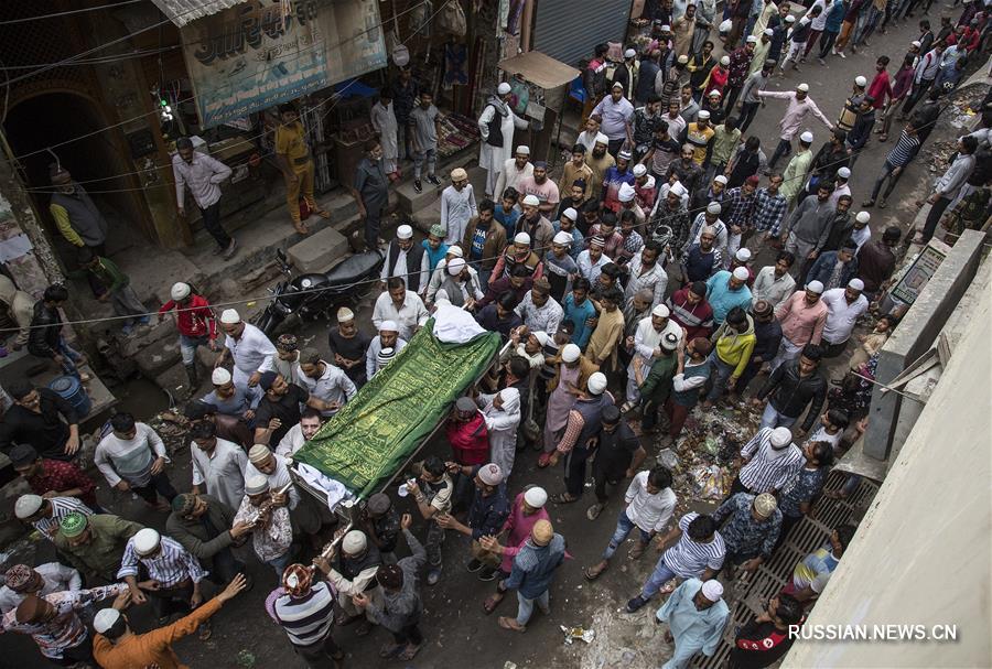 Жертвами беспорядков в столице Индии стали 43 человека, более 350 пострадали