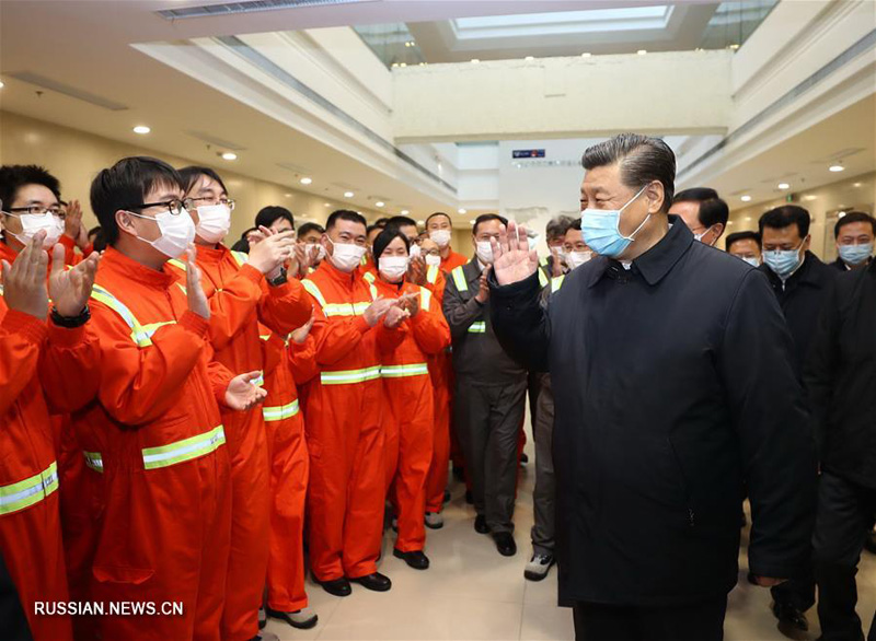 Си Цзиньпин посетил с инспекцией порт города Нинбо в восточнокитайской провинции Чжэцзян