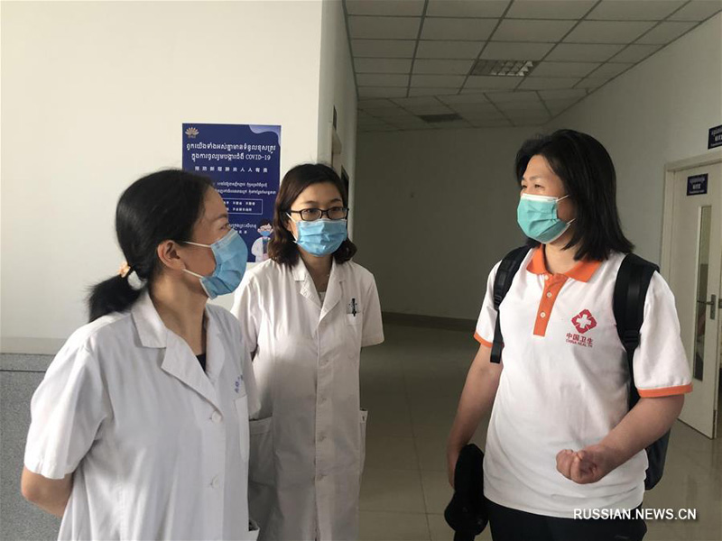 Китайские эпидемиологи отправились в Сиануквиль