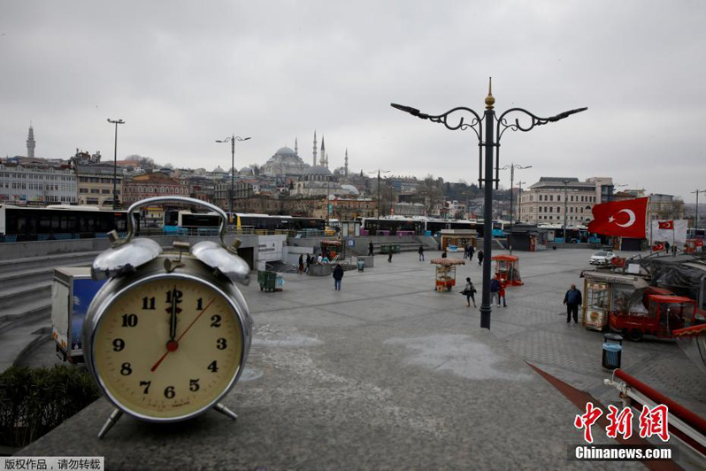 Достопримечательности по всему миру во время эпидемии