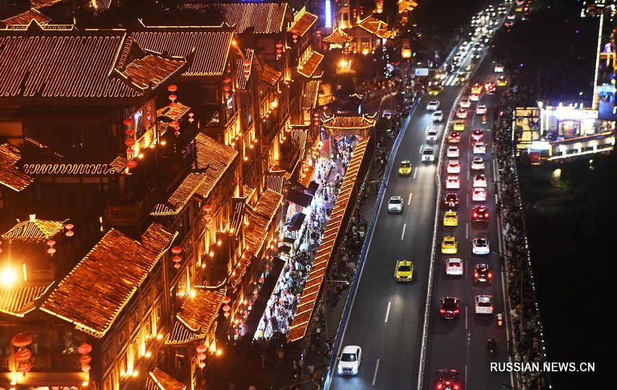 В первомайские каникулы в Китае объем пассажирских перевозок достиг 121 млн человеко-раз