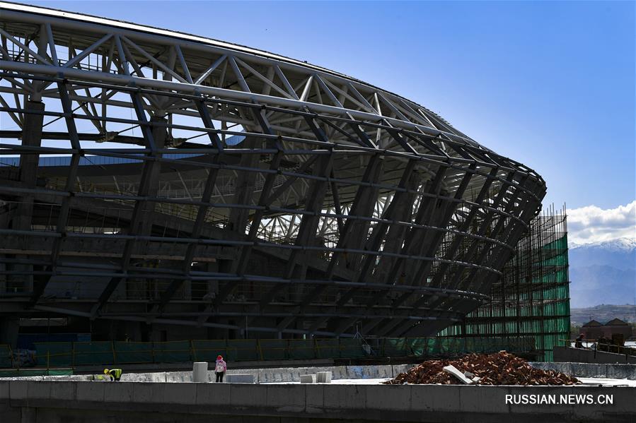 В Урумчи полным ходом ведется строительство Олимпийского спортивного центра