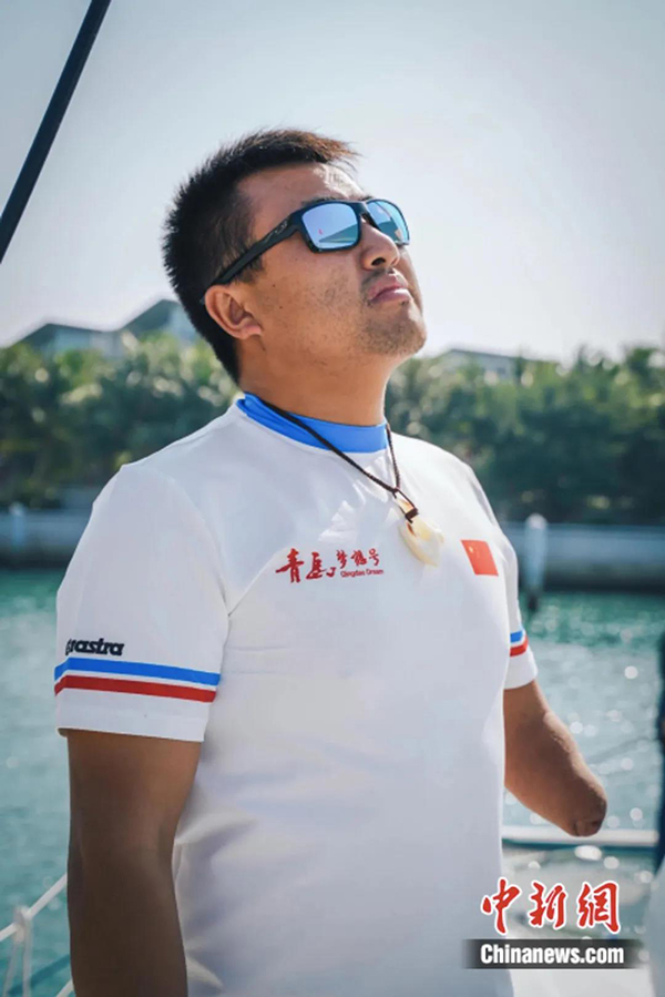 Однорукий капитан из Китая проплыл 63 000 км в кругосветном плавании