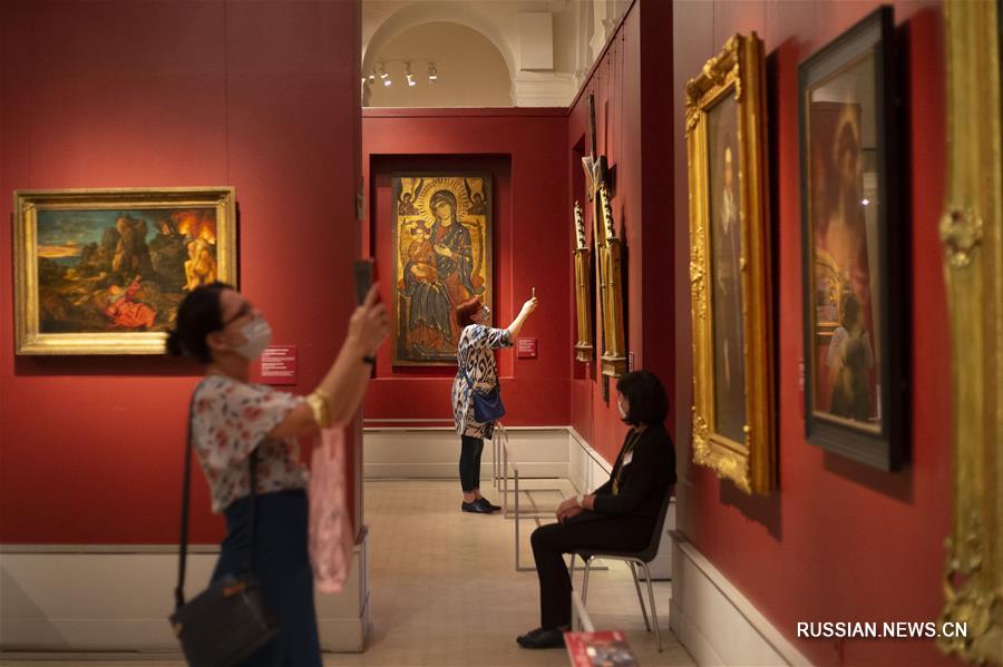 Музеи в Москве вновь открылись для посетителей