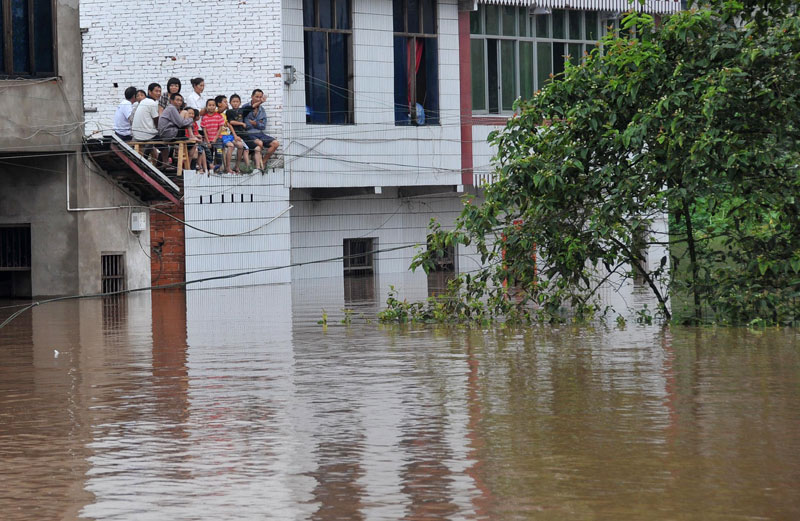 1,35 млн человек пострадали от наводнений на юго-западе Китая