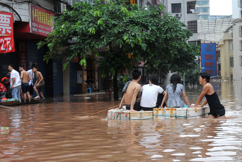 1,35 млн человек пострадали от наводнений на юго-западе Китая