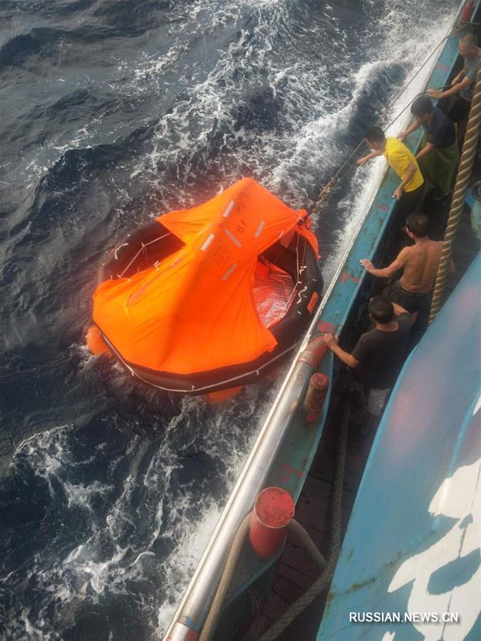 В Тайваньском проливе затонуло рыболовецкое судно, 12 человек пропали без вести