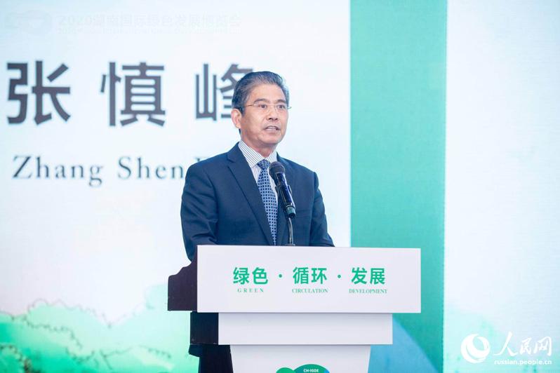 Заместитель председателя Китайского комитета по содействию международной торговле Чжан Шэньфэн