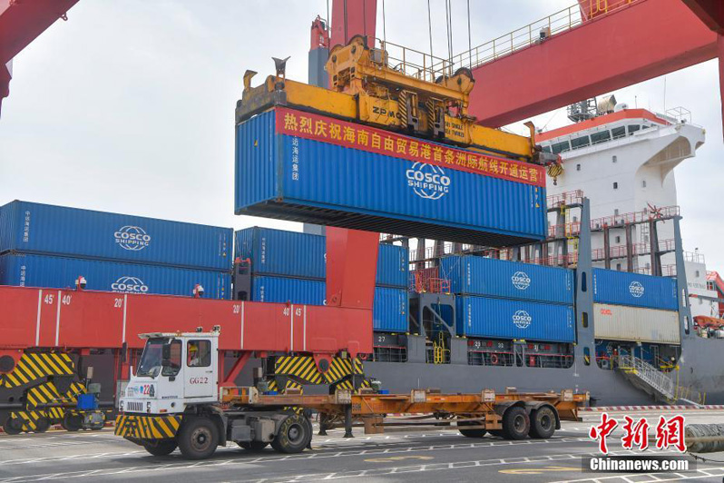 Хайнаньский порт свободной торговли открыл первую межконтинентальную судоходную линию