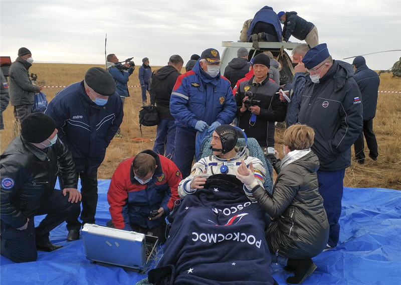 Экипаж МКС на "Союзе МС-16" благополучно вернулся на Землю