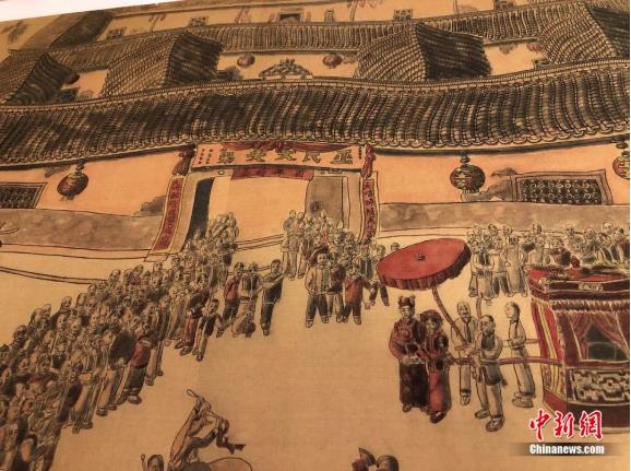 Китаец нарисовал 20-метровую картину древнего городка Лодай