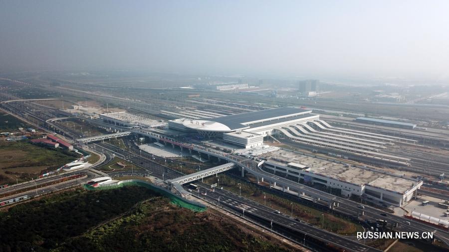 В провинции Гуандун открыли станцию Цзянмэнь комплексного транспортного узла Чжуси