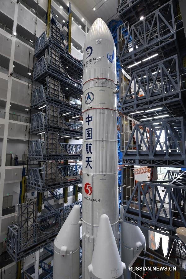 Китай планирует запустить лунный зонд "Чанъэ-5" в ближайшие дни