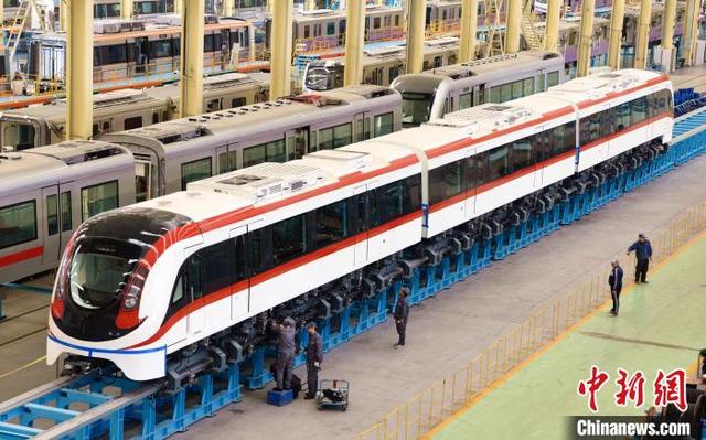 Китай готовится к выпуску низкоскоростного поезда на магнитной подвеске нового поколения