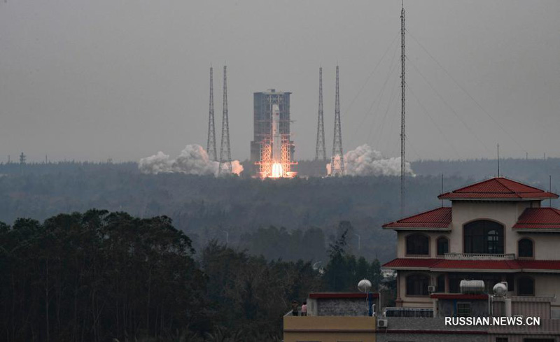 Состоялся первый полет новой китайской ракеты-носителя "Великий поход-8" 