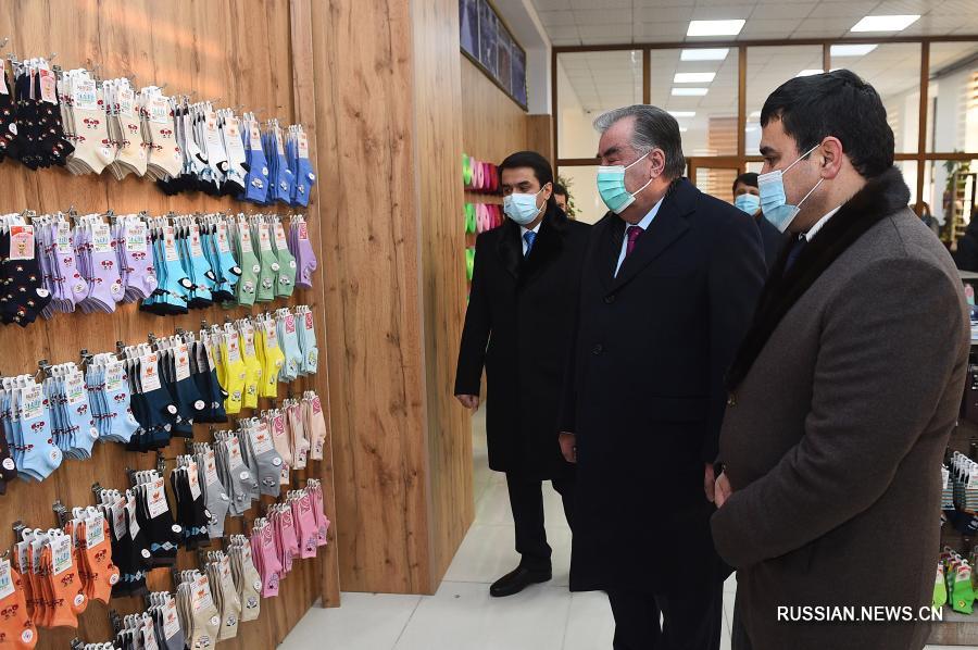 Президент Таджикистана дал старт работе нескольких промышленных предприятий