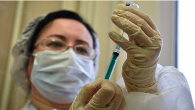 В России начинается массовая вакцинация от коронавируса