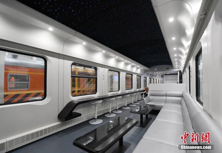 Первый в Китае тематический поезд “большой панды”