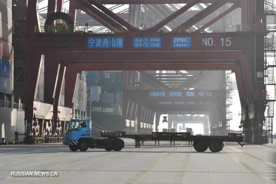 Успешное начало года в порту Чжоушань