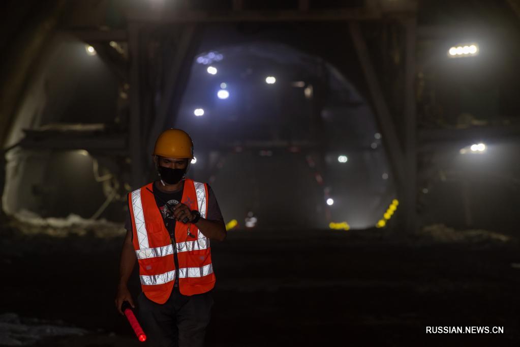 Китайские строители проложили первый тоннель железной дороги вдоль восточного побережья Малайзии