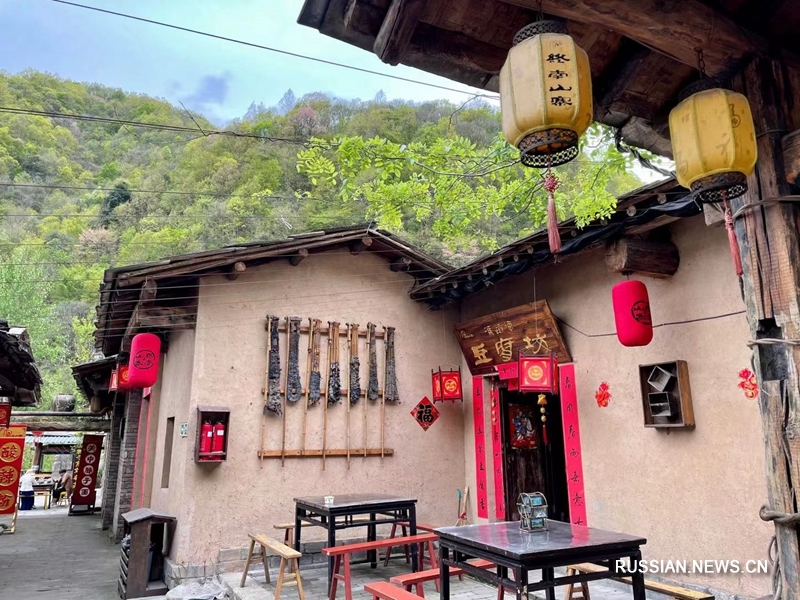 Развитие сельского туризма в деревне Чжуцзявань помогает бороться с бедностью