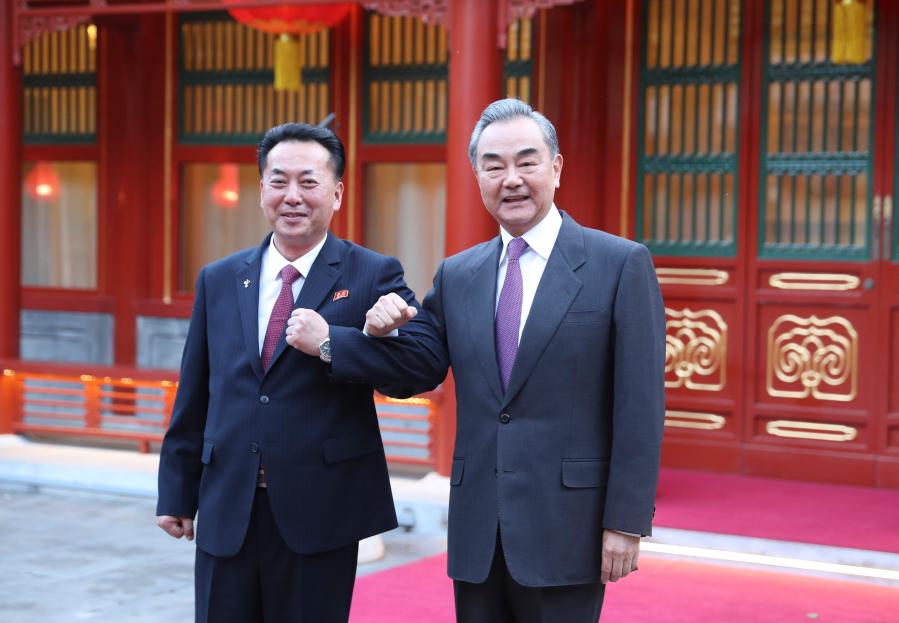 Китай и КНДР выразили намерение укреплять традиционную дружбу