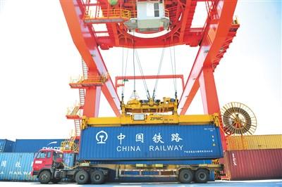 Объем контейнерных перевозок по маршруту Китай-Европа из Центра мультимодального транспорта ШОС вырос в два раза