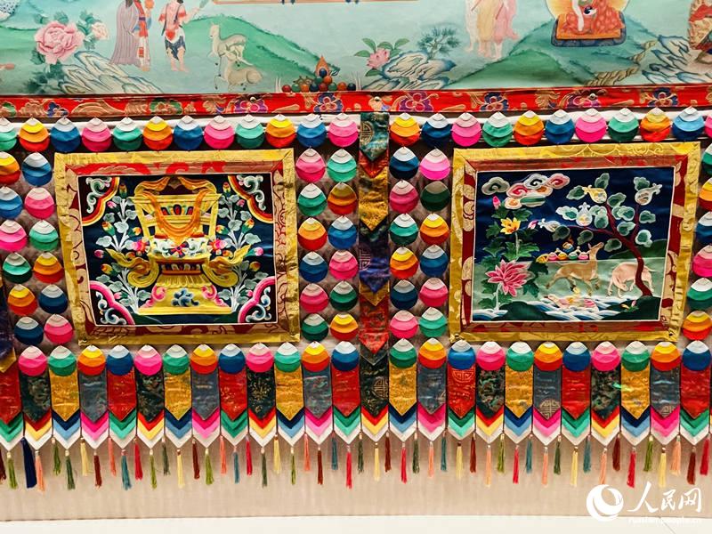 Самая длинная в мире тибетская живопись (танка) хранится в городе Синин