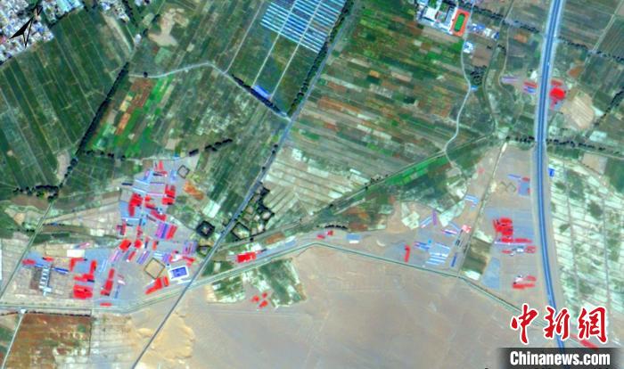 Спутниковые снимки масштабов сушки ягод годжи в Цайдамской котловине