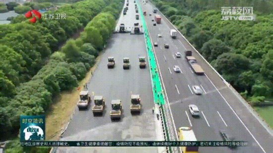 В Китае беспилотные оборудования обслуживают скоростную автомагистраль с помощью системы спутниковой навигации Бэйдоу