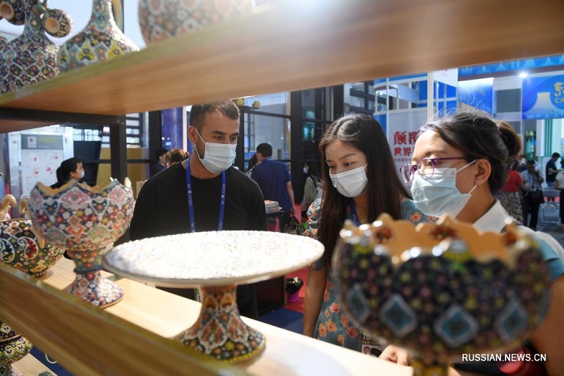 120 предприятий из стран "Пояса и пути" принимают участие в выставочных мероприятиях на 18-м ЭКСПО Китай-АСЕАН
