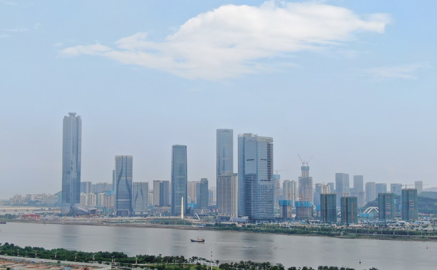 Администрация зоны углубленного сотрудничества Гуандун-Аомэнь официально начала работу