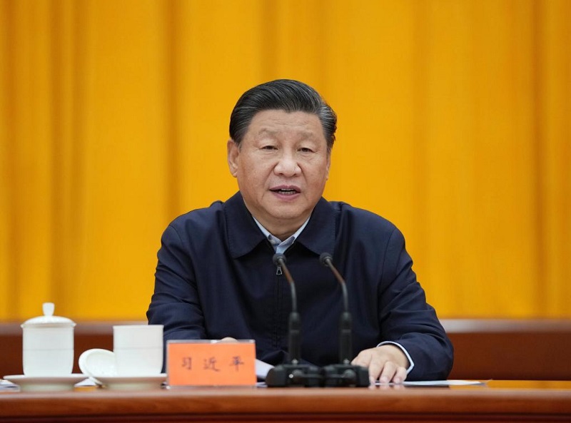 Си Цзиньпин призвал ускорить построение мирового центра кадров и инноваций