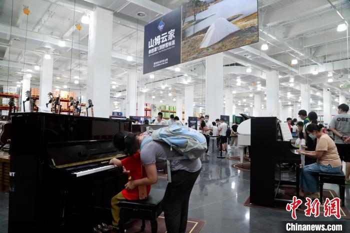 Крупнейший в мире магазин сети Sam’s Club открывается в Шанхае