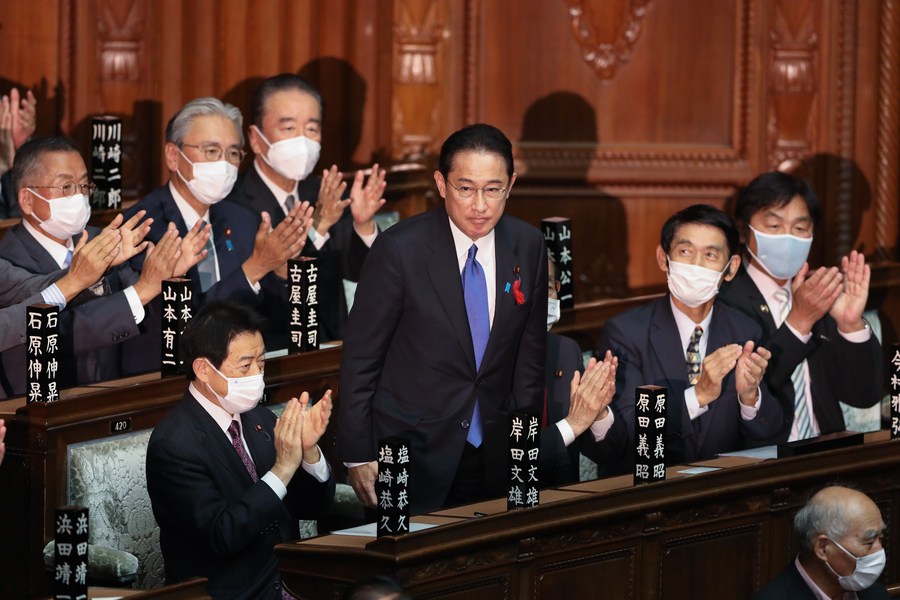 Фумио Кисида избран на пост нового премьер-министра Японии