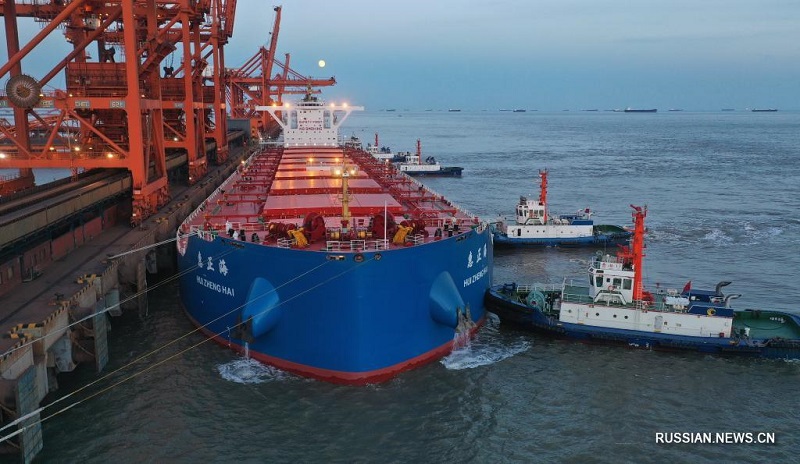 Грузооборот портовой зоны Цаофэйдянь на севере Китая вырос на 11,34 проц. за первые три квартала 2021 года
