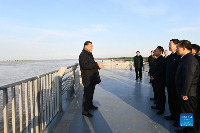 Си Цзиньпин проинспектировал устье реки Хуанхэ