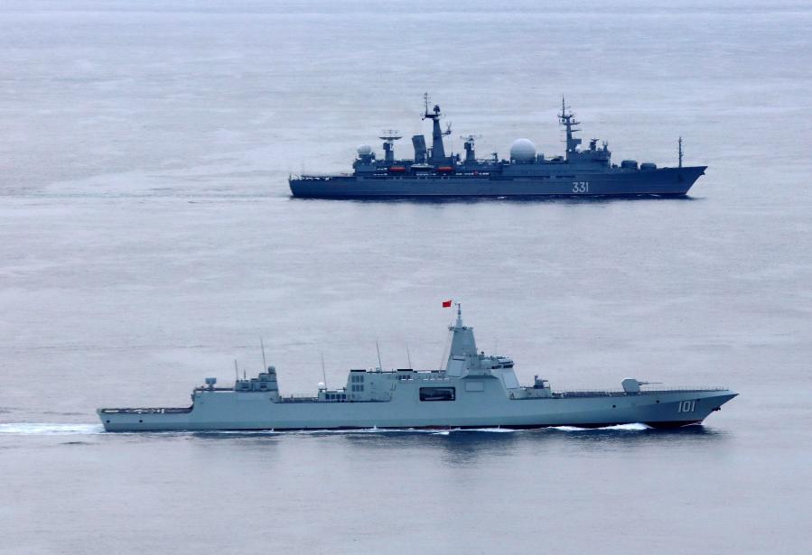 Китайско-российские военно-морские учения повысили потенциал противодействия угрозам и поддержания регионального мира -- Минобороны КНР
