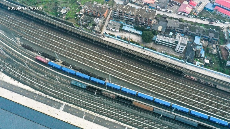 Из пров. Гуйчжоу в Москву отправился первый грузовой поезд прямого сообщения в рамках ж/д грузоперевозок Китай-Европа